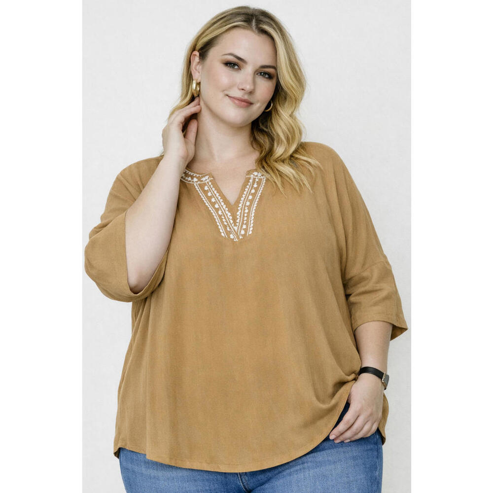 NWT Hayden Los Angeles Camel Embroidered Boho Tunic Blouse 1XL Bell Sleeve A16